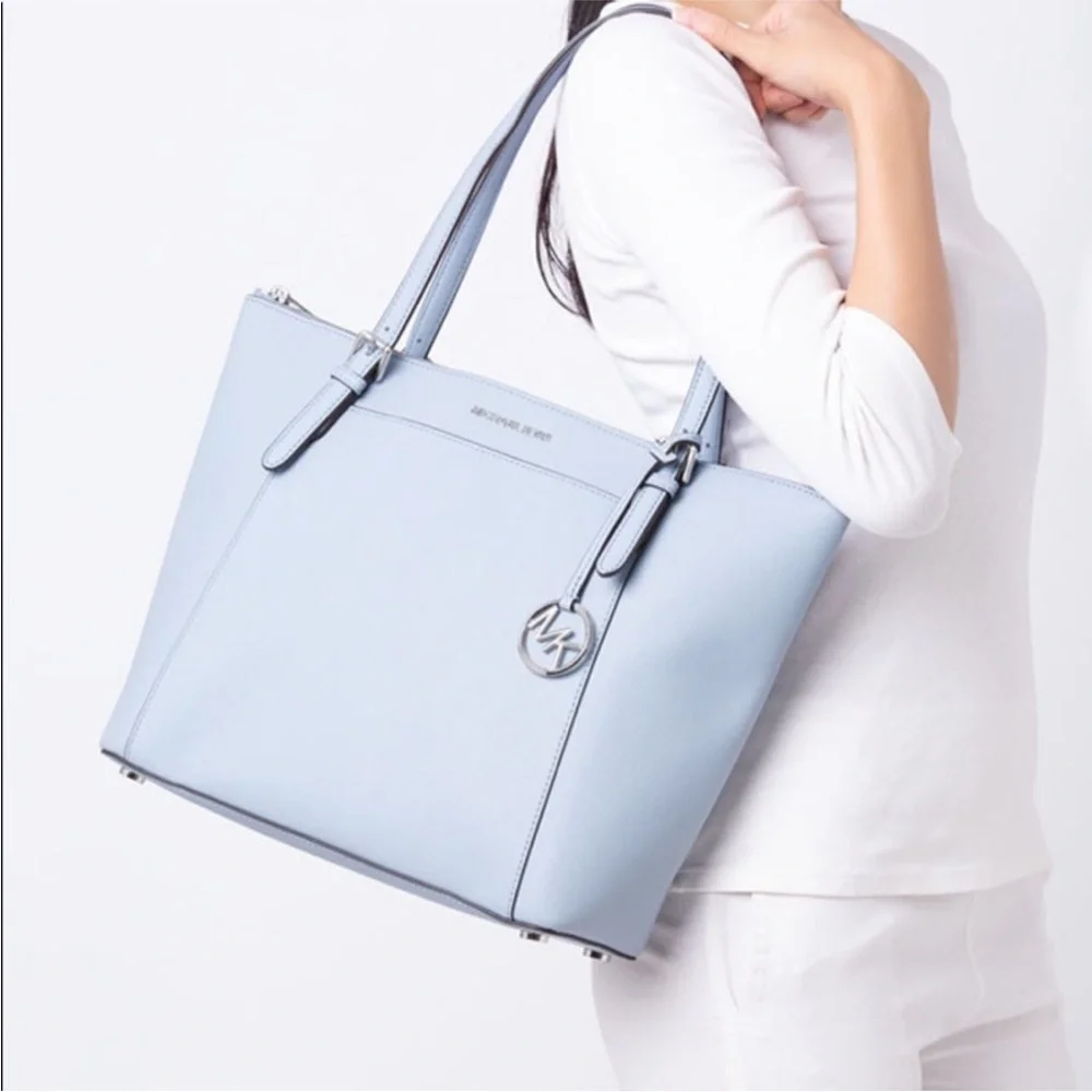 MICHAEL KORS Pale Blue Leather Ciara Tote + Purse Hook in Pale Blue - NWT - Picture 2 of 10